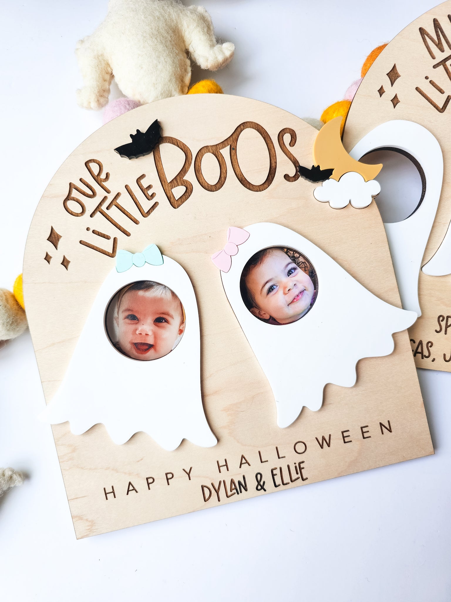 Ghost Photo Shelf Sitter